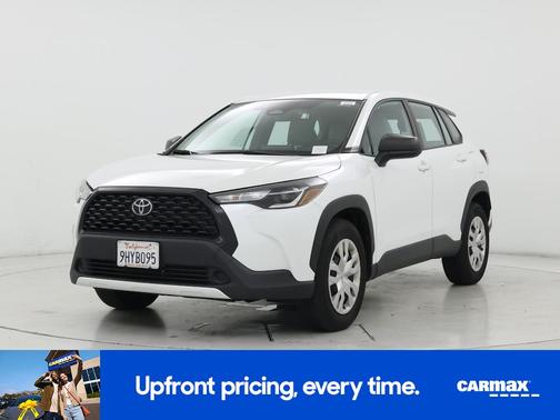 White 2023 Toyota Corolla Cross L