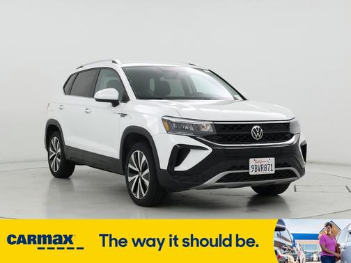 2022 Volkswagen Taos SE
