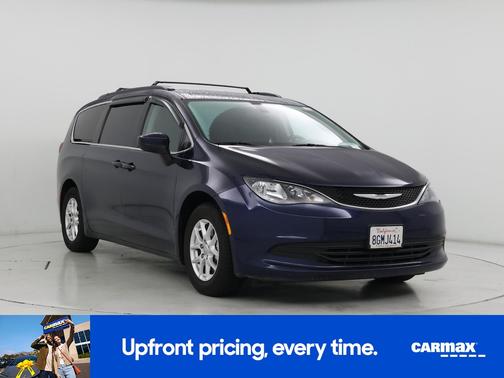 2018 Chrysler Pacifica LX