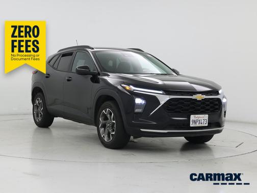 Black 2025 Chevrolet Trax LT