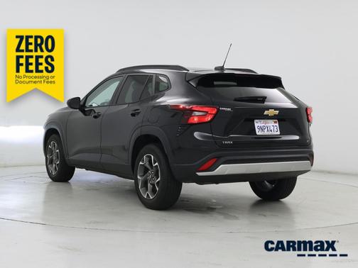 Black 2025 Chevrolet Trax LT
