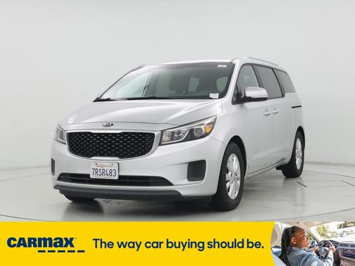 2015 Kia Sedona LX