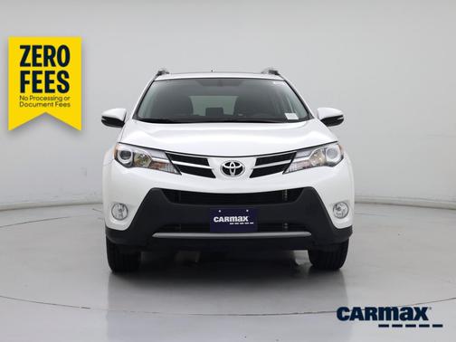 White 2015 Toyota RAV4 XLE