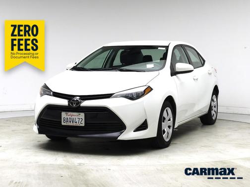 Pearl 2018 Toyota Corolla LE