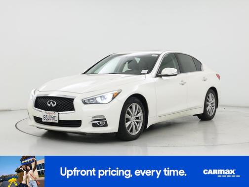 White 2016 INFINITI Q50 Premium