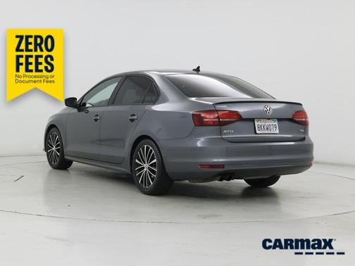 Gray 2016 Volkswagen Jetta Sport
