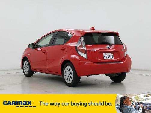 2016 Toyota Prius c One