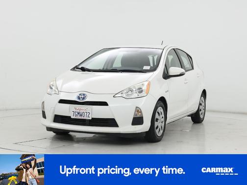 White 2014 Toyota Prius c Two