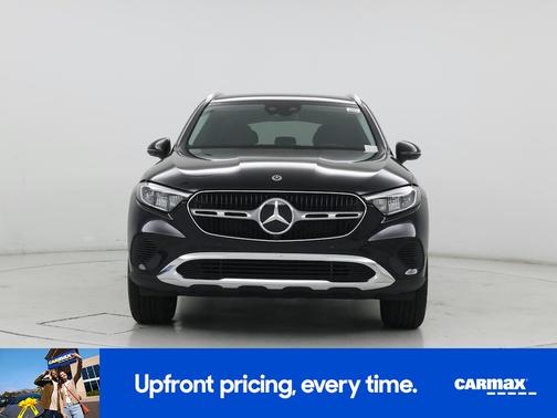 Black 2025 Mercedes-Benz GLC 350e