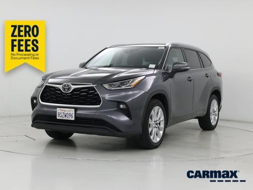 Silver 2021 Toyota Highlander Limited