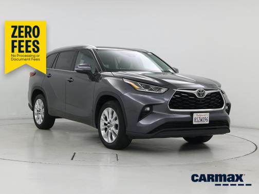 Silver 2021 Toyota Highlander Limited