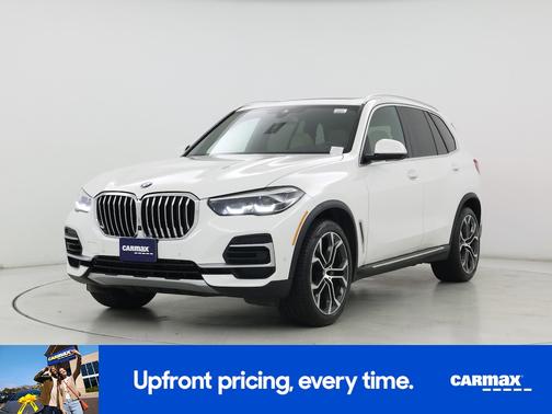 White 2022 BMW X5 xDrive40i
