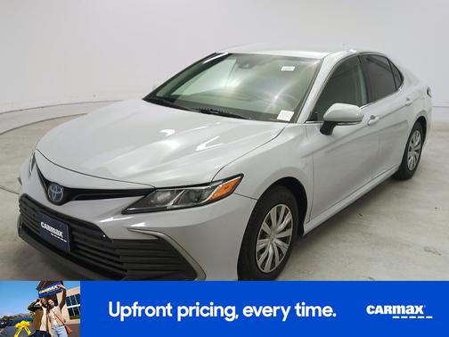 2023 Toyota Camry Hybrid LE