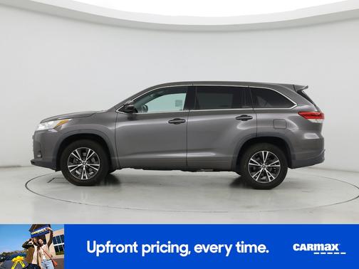 Gray 2018 Toyota Highlander LE