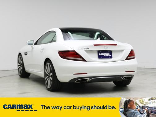 2017 Mercedes-Benz SLC 300