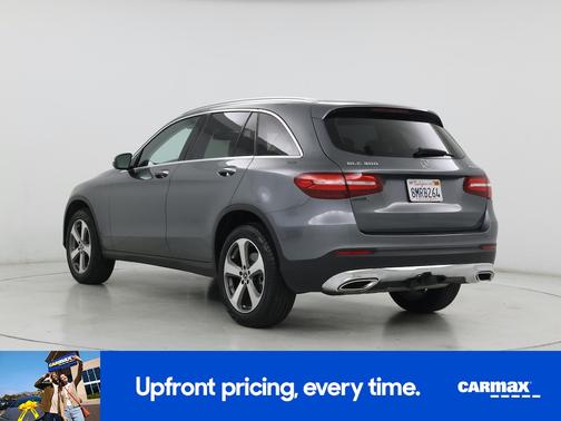 Gray 2019 Mercedes-Benz GLC 300
