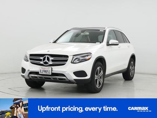 White 2019 Mercedes-Benz GLC 300