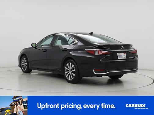2020 Lexus ES 300h 