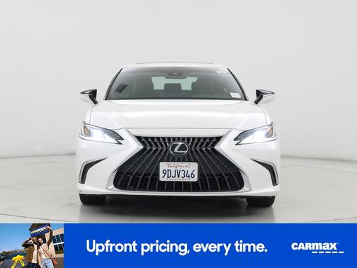 2023 Lexus ES 300h 