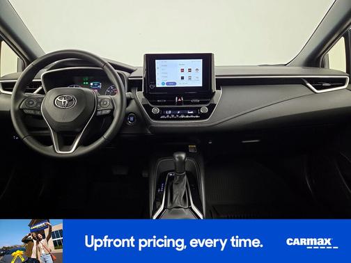 Gray 2024 Toyota Corolla Hatchback SE