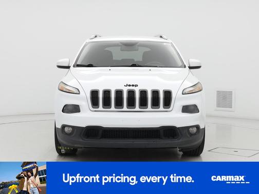 White 2015 Jeep Cherokee Latitude