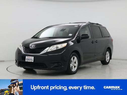 2017 Toyota Sienna LE