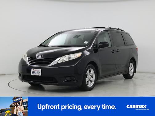 2017 Toyota Sienna LE