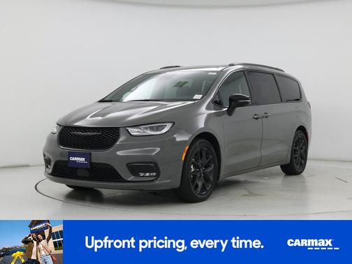 Gray 2025 Chrysler Pacifica Limited