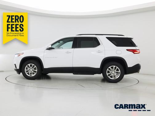 White 2021 Chevrolet Traverse LT Cloth