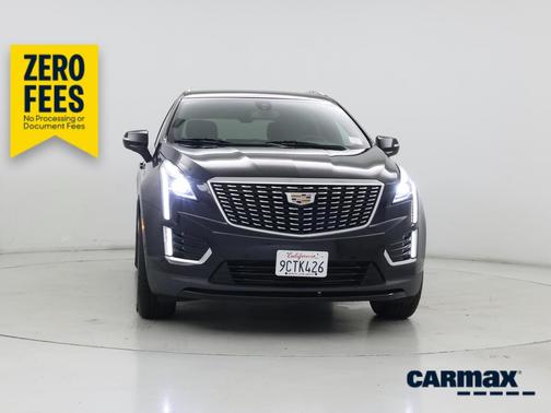 Black 2023 Cadillac XT5 Luxury