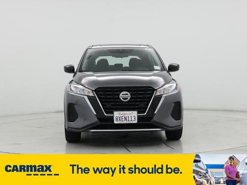 2021 Nissan Kicks S