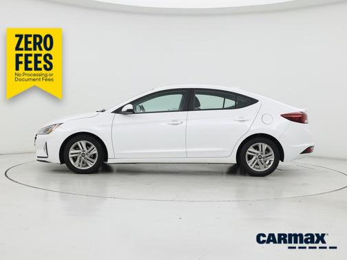 White 2020 Hyundai ELANTRA SEL