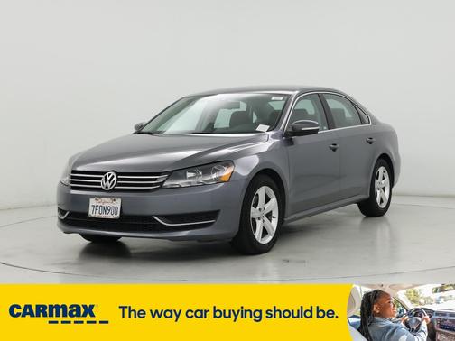 2014 Volkswagen Passat SE