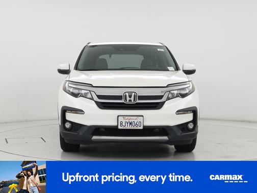 White 2019 Honda Pilot EX