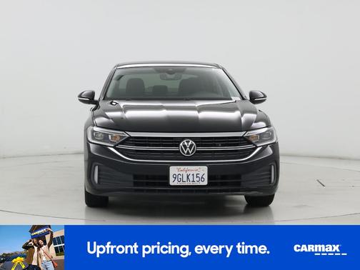 Black 2023 Volkswagen Jetta SEL