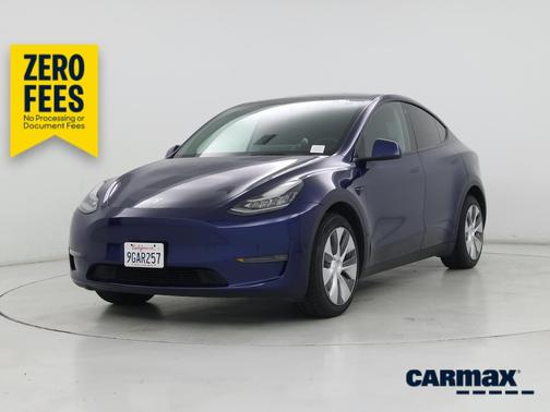 Blue 2023 Tesla Model Y Long Range