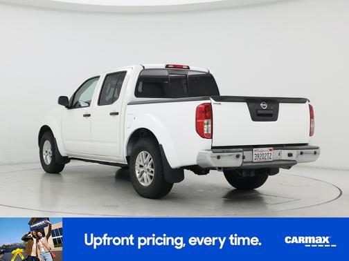White 2019 Nissan Frontier SV
