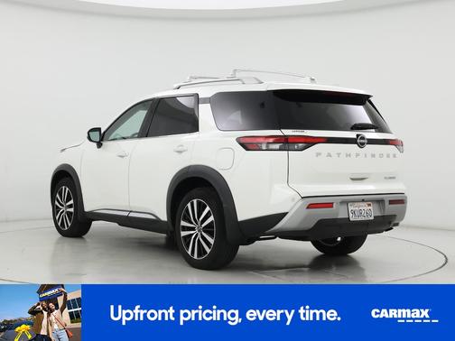 2024 Nissan Pathfinder Platinum