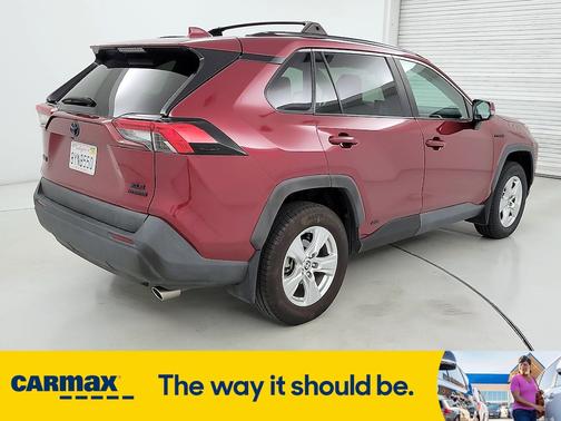 2021 Toyota RAV4 Hybrid XLE