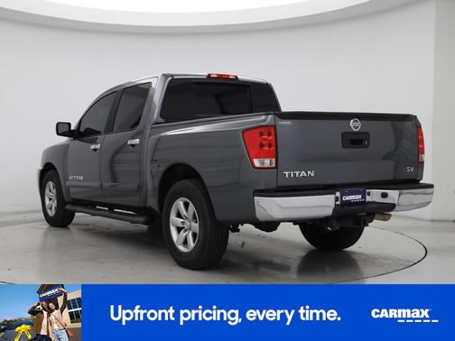 2014 Nissan Titan SV