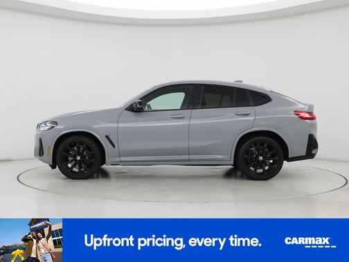 Gray 2022 BMW X4 M40I