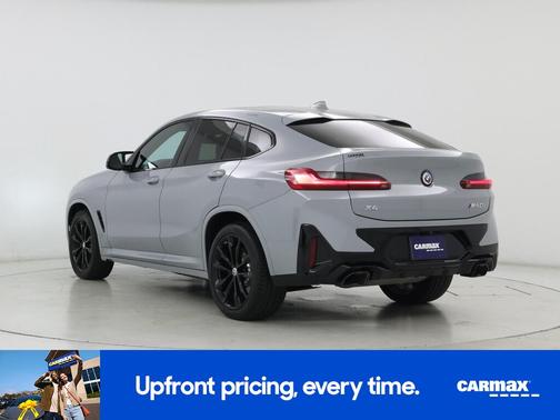 Gray 2022 BMW X4 M40I