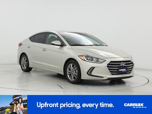 Silver 2017 Hyundai ELANTRA SE