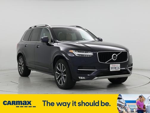 2019 Volvo XC90 T6 Momentum