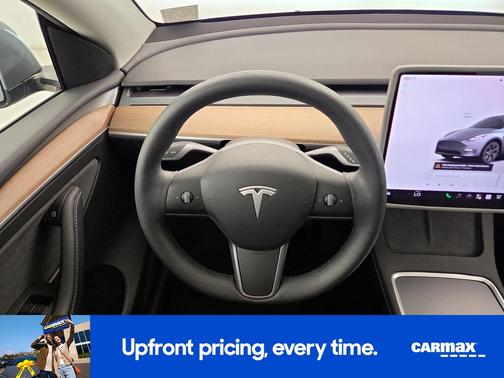 Silver 2025 Tesla Model Y Long Range