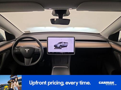 Silver 2025 Tesla Model Y Long Range