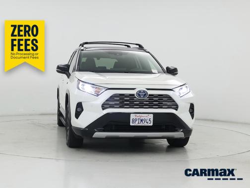 White 2020 Toyota RAV4 Hybrid XSE