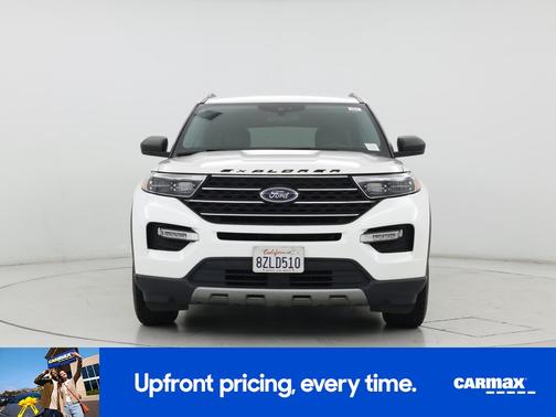 White 2021 Ford Explorer XLT
