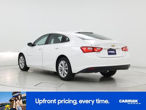 White 2024 Chevrolet Malibu 1LT