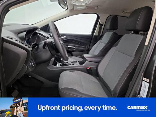 Gray 2017 Ford Escape SE